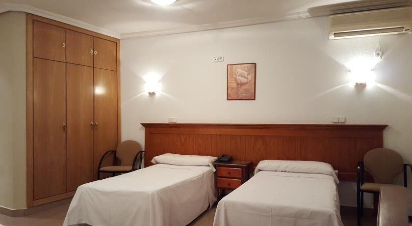 Hotel Victoria Valdemoro Eksteriør bilde