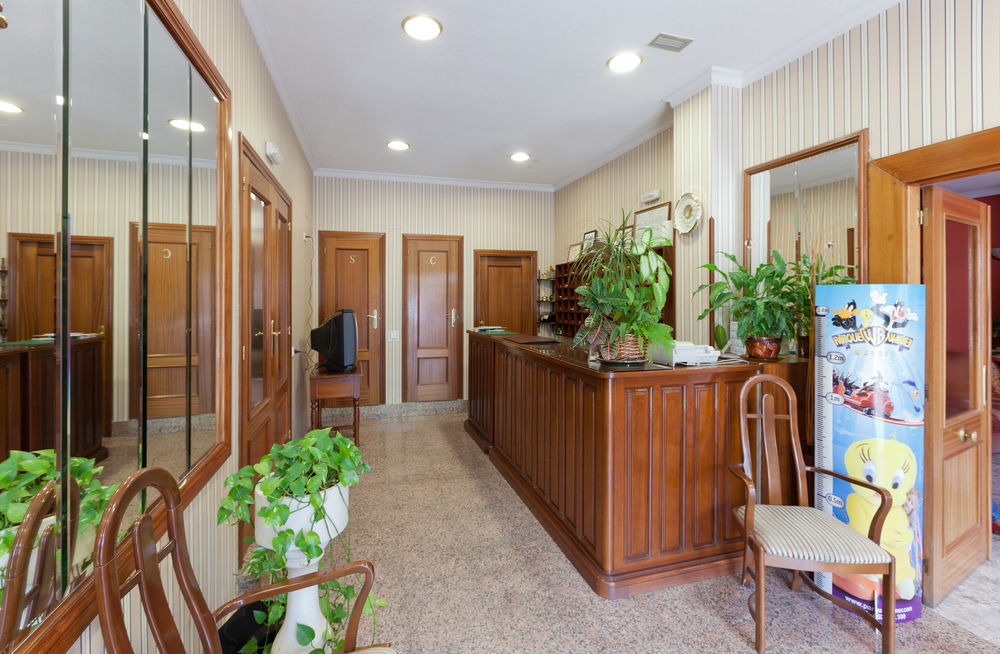 Hotel Victoria Valdemoro Eksteriør bilde